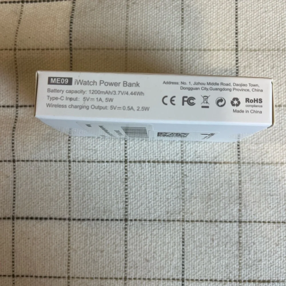 ME09 iWatch Power Bank - Black